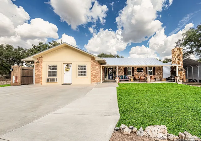 Photo 32 of Single family home for sale at 341 Ringtail, Canyon Lake, TX 78133 | MLS# 1914183 | Listing updated on 2026-09-10