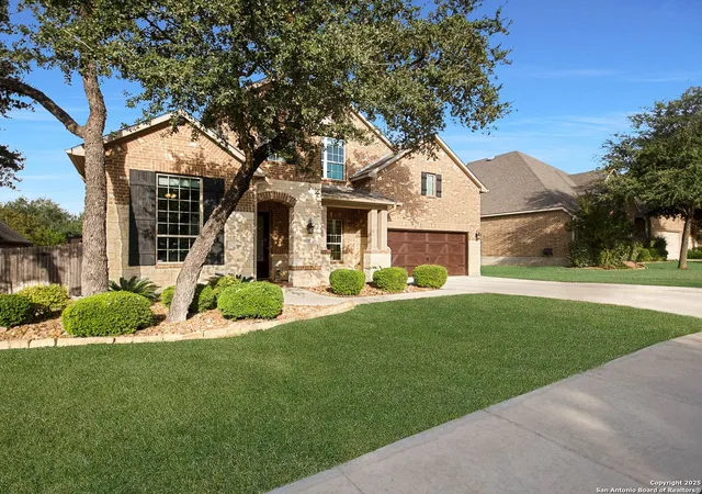 Photo 3 of Sale Pending at 25715 Stormy Ridge, San Antonio, TX 78255 | MLS# 1914218 | Listing updated on 2025-12-29