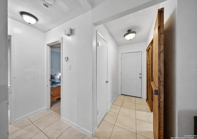Photo 4 of Sale Pending at 7246 Enchanted Flame, San Antonio, TX 78250 | MLS# 1914246 | Listing updated on 2025-11-11