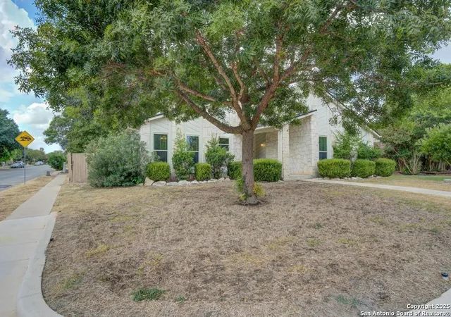 2nd image of 13703 Stony Forest Dr, San Antonio, TX 78231 | MLS# 1914269