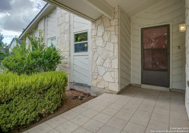 Photo 3 of Sale Pending at 13703 Stony Forest Dr, San Antonio, TX 78231 | MLS# 1914269 | Listing updated on 2026-03-27