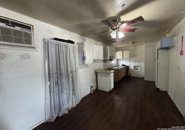 Photo 3 of Single family home for sale at 179 Ebbtide, San Antonio, TX 78227 | MLS# 1914273 | Listing updated on 2025-12-19