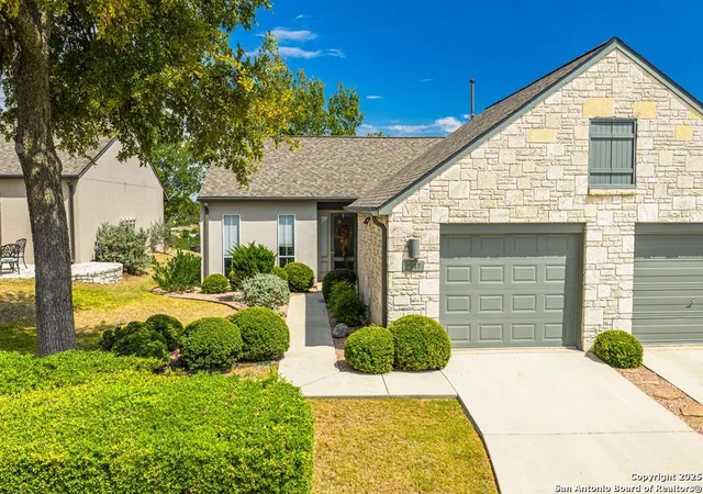 Photo 2 of Condo for sale at 2017 Balmoral Dr #0, Kerrville, TX 78028 | MLS# 1914278 | Listing updated on 2026-01-07