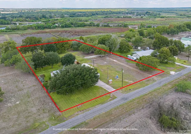 Photo 1 of Single family home for sale at 162 Peninsula Dr, Mathis, TX 78368 | MLS# 1914302 | Listing updated on 2026-03-02