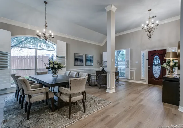 Photo 3 of Sale Pending at 410 Flintlock, San Antonio, TX 78260 | MLS# 1914310 | Listing updated on 2025-11-17