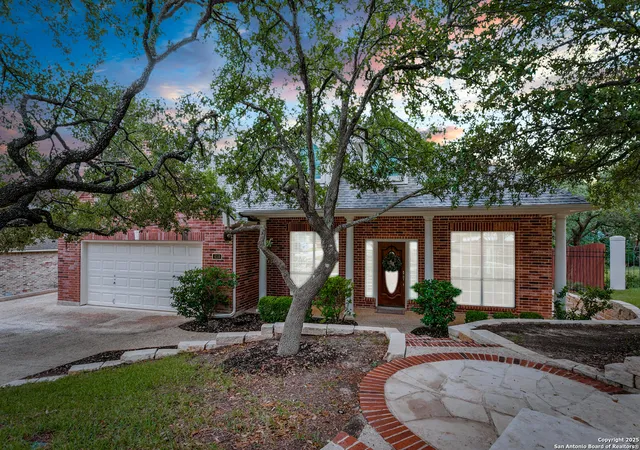 Photo 1 of Sale Pending at 410 Flintlock, San Antonio, TX 78260 | MLS# 1914310 | Listing updated on 2025-11-17