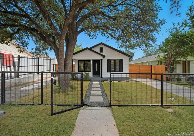 1st image of 114 Alexander, San Antonio, TX 78201 | MLS# 1914311