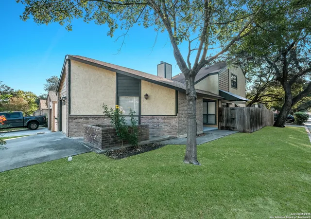 Photo 3 of Sale Pending at 1402 Brook Meadow, San Antonio, TX 78232 | MLS# 1914364 | Listing updated on 2025-11-11