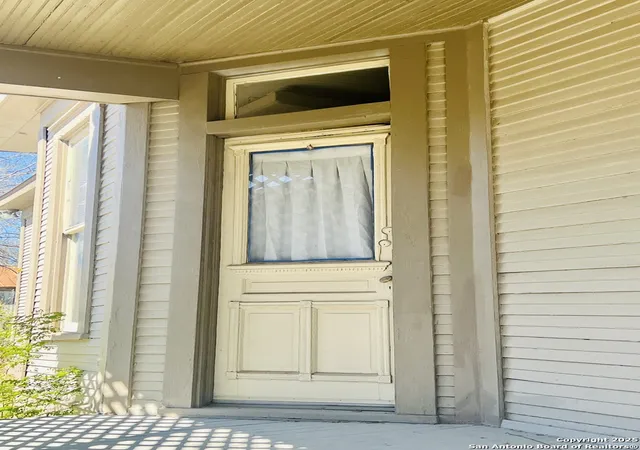 2nd image of 411 Blanco Rd, San Antonio, TX 78212 | MLS# 1914383