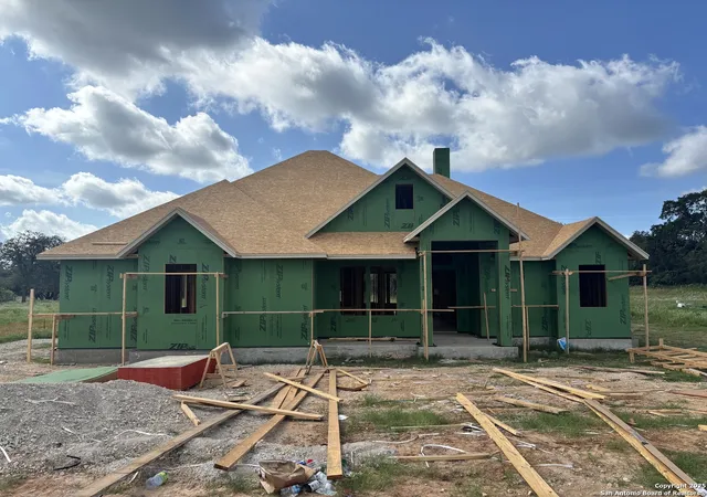 Photo 2 of Sale Pending at 143 Pradera Ridge Dr, Floresville, TX 78114 | MLS# 1914392 | Listing updated on 2025-10-25