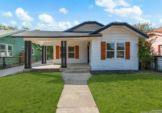 Photo 1 of Single family home for sale at 726 E Highland Blvd, San Antonio, TX 78210 | MLS# 1914414 | Listing updated on 2026-09-04