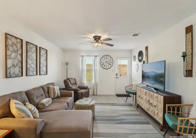 Photo 3 of Single family home for sale at 11727 Arctic Rose, Converse, TX 78109 | MLS# 1914442 | Listing updated on 2026-03-31