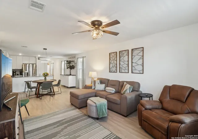 Photo 4 of Single family home for sale at 11727 Arctic Rose, Converse, TX 78109 | MLS# 1914442 | Listing updated on 2026-03-31