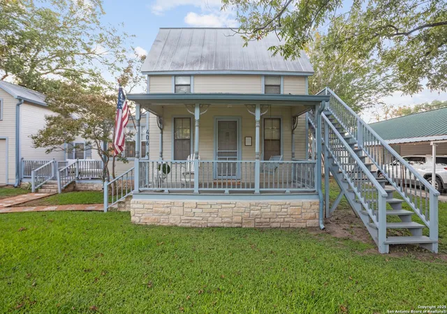1st image of 406 N Acorn, Fredericksburg, TX 78624 | MLS# 1914484