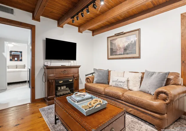 5th image of 406 N Acorn, Fredericksburg, TX 78624 | MLS# 1914484