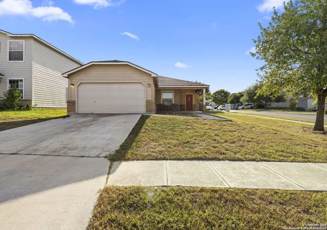 Photo 1 of Single family home for sale at 100 Cypress Willow, Cibolo, TX 78108 | MLS# 1914495 | Listing updated on 2026-01-25