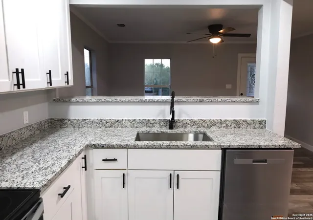 Photo 3 of Sale Pending at 920 Maple, Jourdanton, TX 78026 | MLS# 1914544 | Listing updated on 2025-11-25