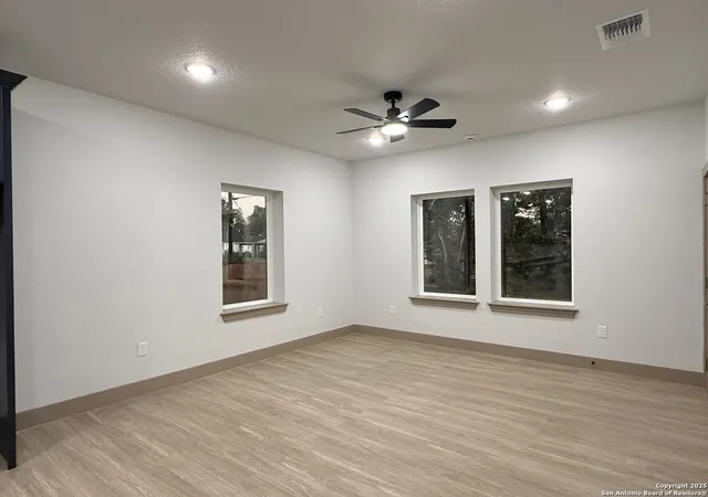 Homes for sale in San Antonio, TX | 1048 Gibbs, San Antonio, TX 78202 | MLS# 1914552