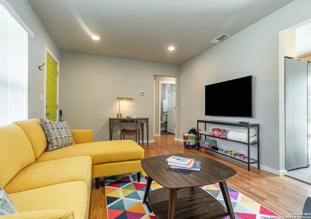 3rd image of 414 Trudell, San Antonio, TX 78213 | MLS# 1914569