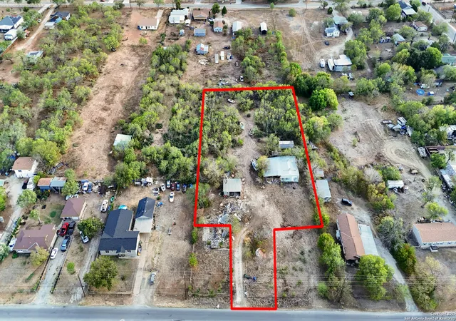 Photo 1 of Land for sale at 518 W Villaret Blvd, San Antonio, TX 78221 | MLS# 1914575 | Listing updated on 2026-02-13