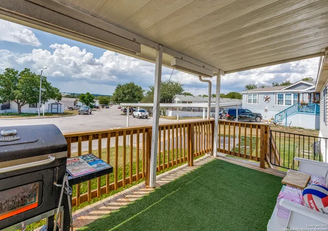 Photo 3 of Manufactured home for sale at 13700 Judson Rd #112, San Antonio, TX 78233 | MLS# 1914578 | Listing updated on 2025-10-11