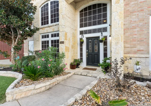 Photo 2 of Sale Pending at 24038 Seven Winds, San Antonio, TX 78258 | MLS# 1914581 | Listing updated on 2025-10-25