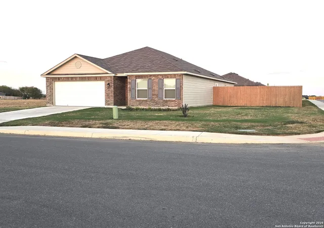 Photo 2 of Single family home for sale at 19938 Wyatt Earp, Lytle, TX 78052 | MLS# 1914589 | Listing updated on 2025-10-30