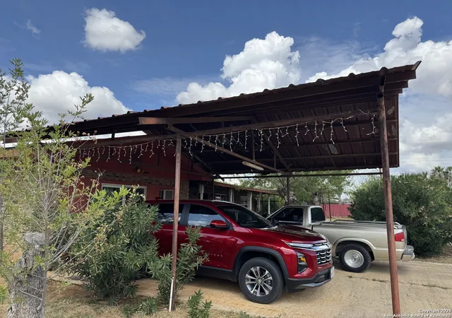 Photo 2 of Single family home for sale at 205 S Travis, Cotulla, TX 78014 | MLS# 1914712 | Listing updated on 2025-11-04