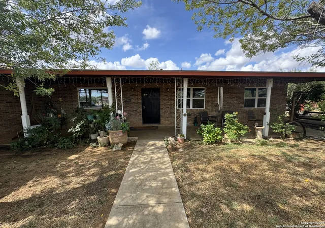 Photo 3 of Single family home for sale at 205 S Travis, Cotulla, TX 78014 | MLS# 1914712 | Listing updated on 2025-11-04