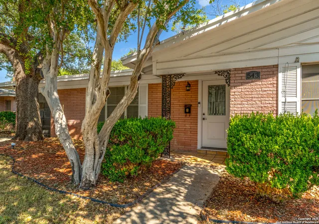 4th image of 543 Freiling, San Antonio, TX 78213 | MLS# 1914713