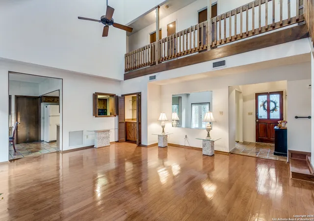 Photo 3 of Sale Pending at 1811 Moreshead, San Antonio, TX 78231 | MLS# 1914723 | Listing updated on 2025-12-04