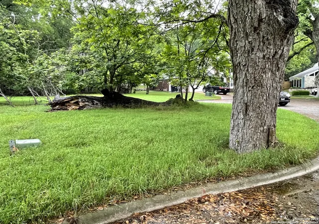 Photo 4 of Land for sale at 12 Tealwood, New Braunfels, TX 78130 | MLS# 1914729 | Listing updated on 2025-10-22