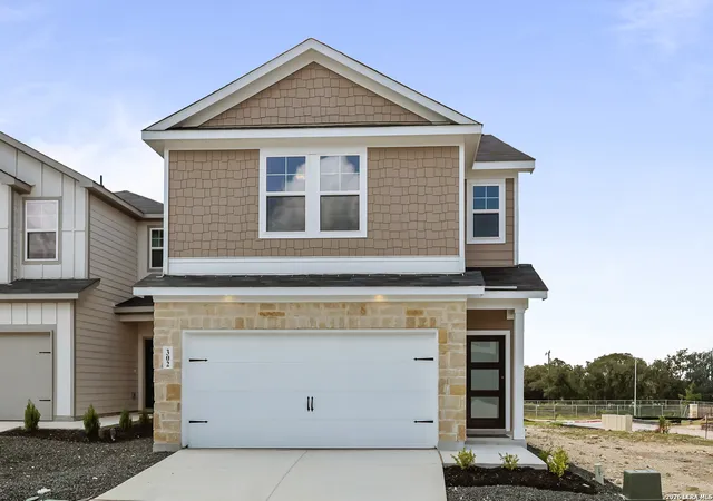 Photo 1 of Single family home for sale at 1018 West 1604 North Unit 302, San Antonio, TX 78251 | MLS# 1914742 | Listing updated on 2026-10-01