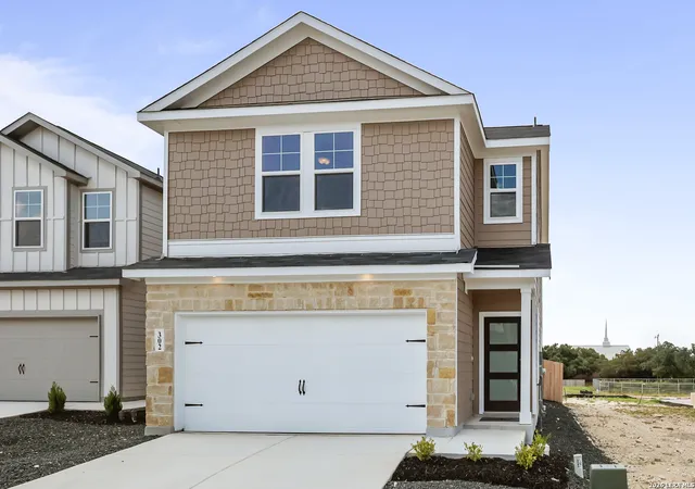 Photo 3 of Single family home for sale at 1018 West 1604 North Unit 302, San Antonio, TX 78251 | MLS# 1914742 | Listing updated on 2026-10-01