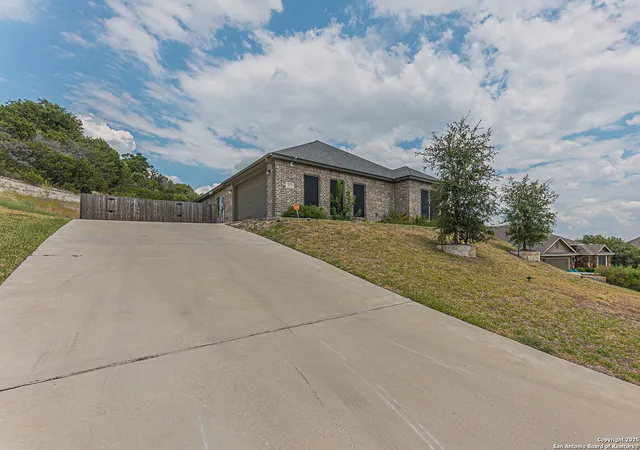 2nd image of 1911 High Ridge Trl, Belton, TX 76458 | MLS# 1914806