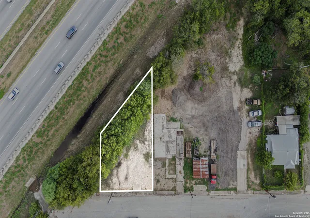 4th image of 238 Cardiff, San Antonio, TX 78220 | MLS# 1914817