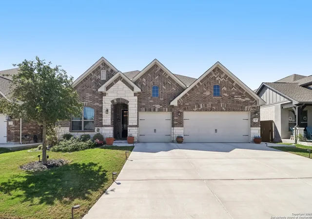 Photo 3 of Single family home for sale at 12550 Silver Gate, San Antonio, TX 78254 | MLS# 1914887 | Listing updated on 2026-08-20