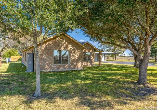 Photo 3 of Sale Pending at 2767 Haeckerville, Cibolo, TX 78108 | MLS# 1914940 | Listing updated on 2026-02-22