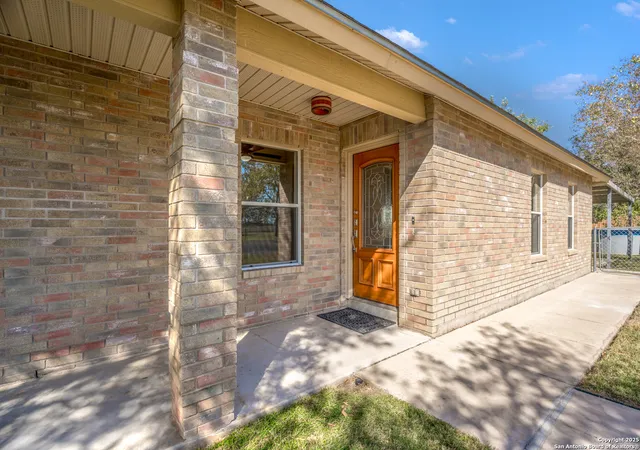 Photo 4 of Sale Pending at 2767 Haeckerville, Cibolo, TX 78108 | MLS# 1914940 | Listing updated on 2026-02-22
