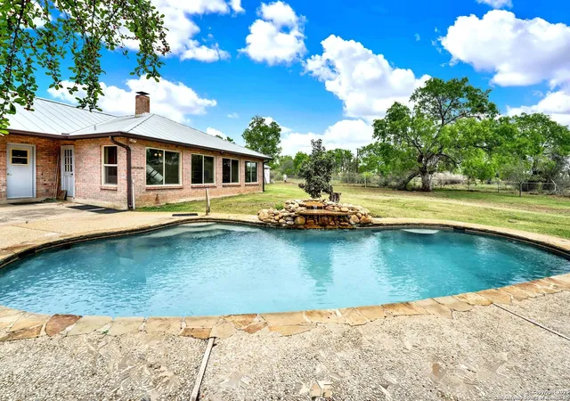 Homes for sale in St. Hedwig, TX | 3190 Pittman, St. Hedwig, TX 78152 | MLS# 1914941