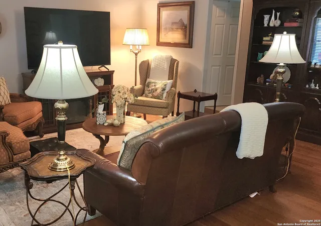 4th image of 5706 Cardinal Fls, San Antonio, TX 78239 | MLS# 1914966