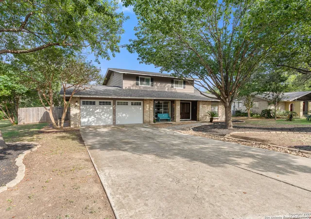 Photo 3 of Sale Pending at 3514 Millgrove, San Antonio, TX 78230 | MLS# 1914973 | Listing updated on 2026-01-14