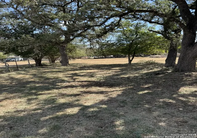 22nd image of 356 Dallas, Bandera, TX 78003 | MLS# 1915000