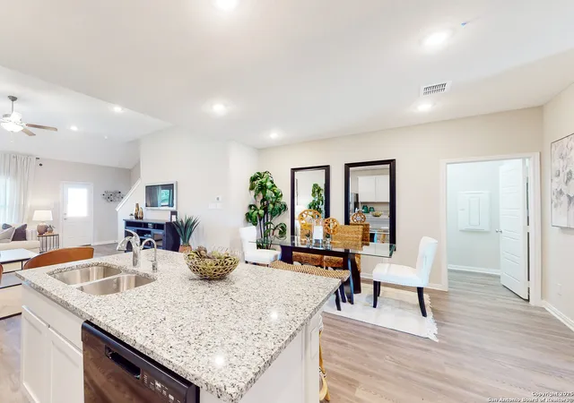 Photo 4 of Sale Pending at 5703 Agate Cir, San Antonio, TX 78222 | MLS# 1915037 | Listing updated on 2025-11-12