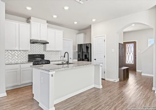 Photo 4 of Sale Pending at 1247 Loma Ranch, New Braunfels, TX 78132 | MLS# 1915192 | Listing updated on 2026-03-12