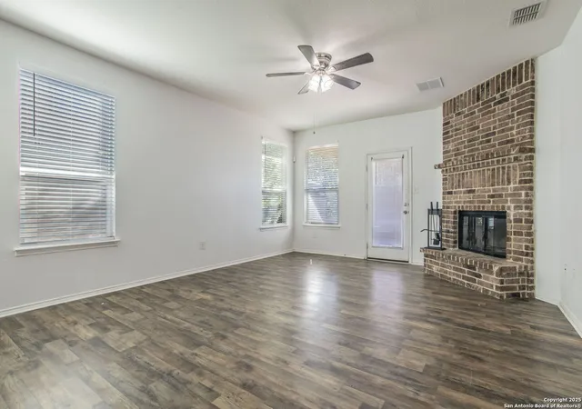 Photo 3 of Single family home for sale at 6538 Wind Trce, San Antonio, TX 78239 | MLS# 1915213 | Listing updated on 2026-03-24