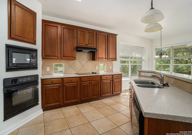 3rd image of 1016 Steubing Oaks, San Antonio, TX 78258 | MLS# 1915241