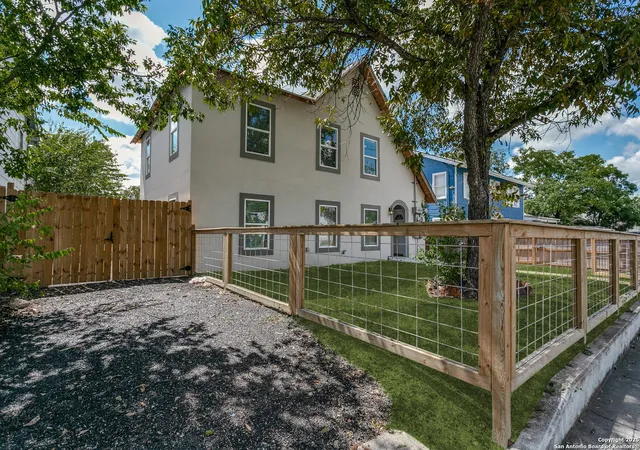 2nd image of 920 Mcilvaine, San Antonio, TX 78201 | MLS# 1915250