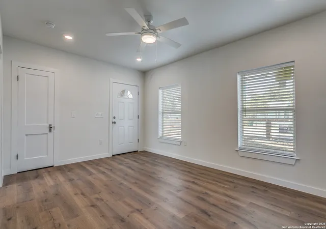 3rd image of 920 Mcilvaine, San Antonio, TX 78201 | MLS# 1915250