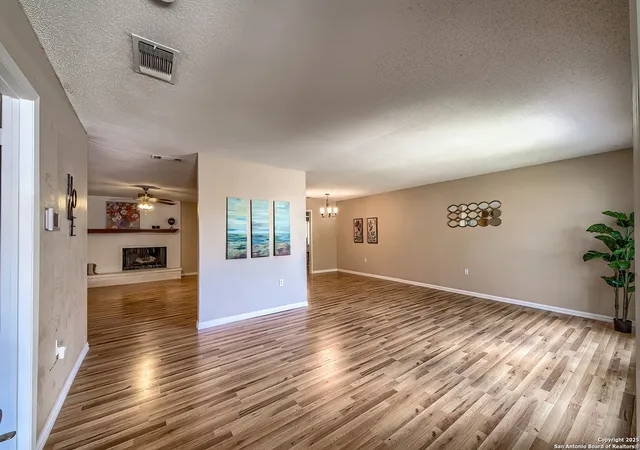 4th image of 12830 Independence, San Antonio, TX 78233 | MLS# 1915272